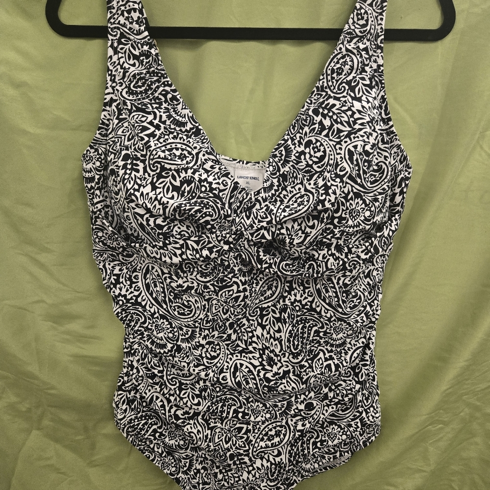 Monochrome Paisley Womens One Piece Swimsuit - Picture 3 of 4